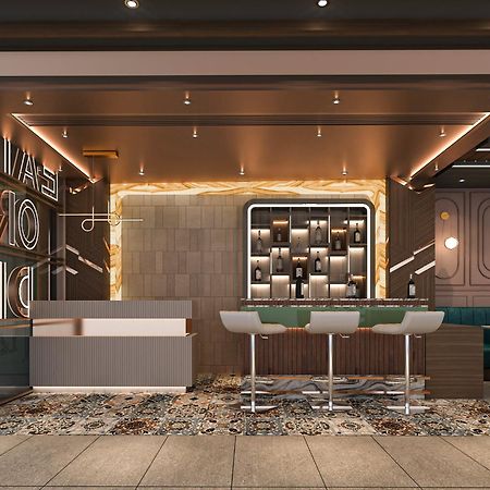 Hotel Silver Pearl Alīgarh Екстериор снимка